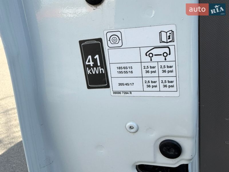 Хэтчбек Renault Zoe 2018 в Василькове