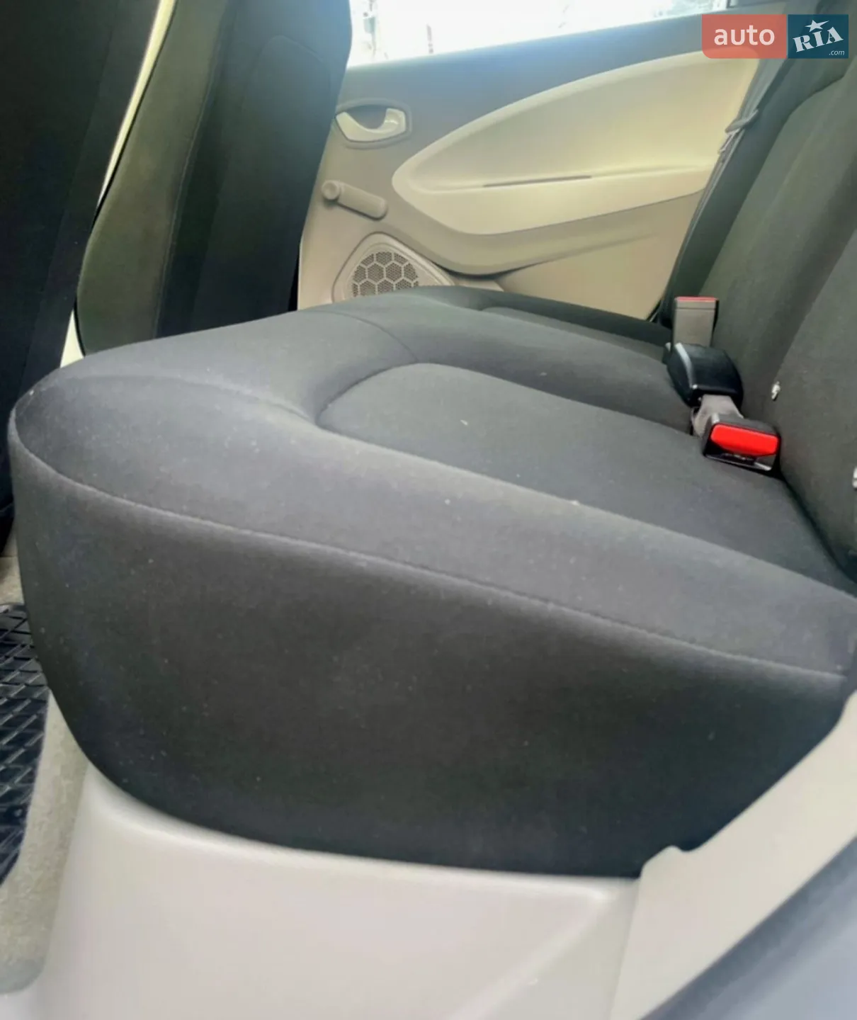 2018 Renault ZOE - мініатюра 15