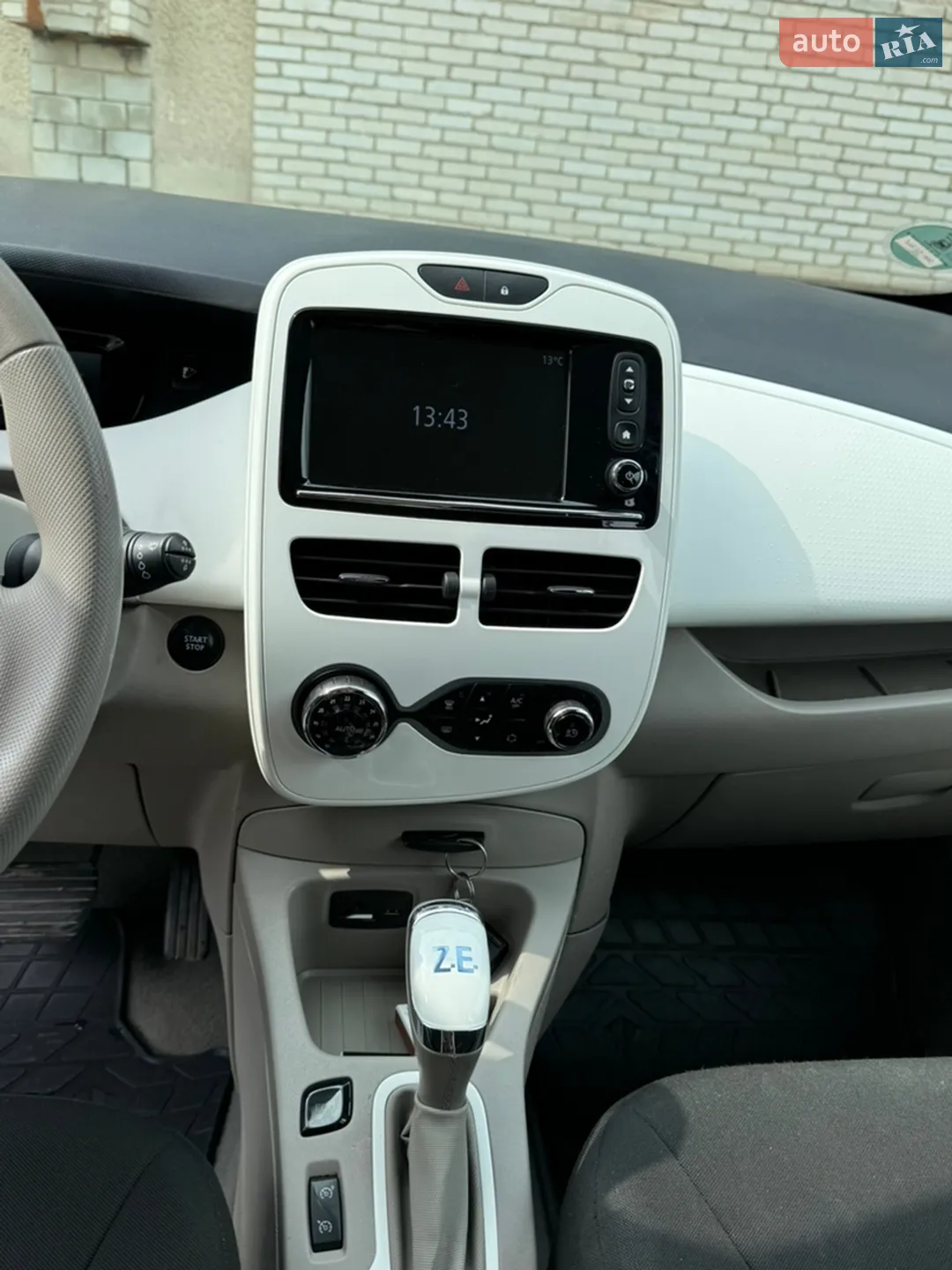 2017 Renault ZOE - мініатюра 7