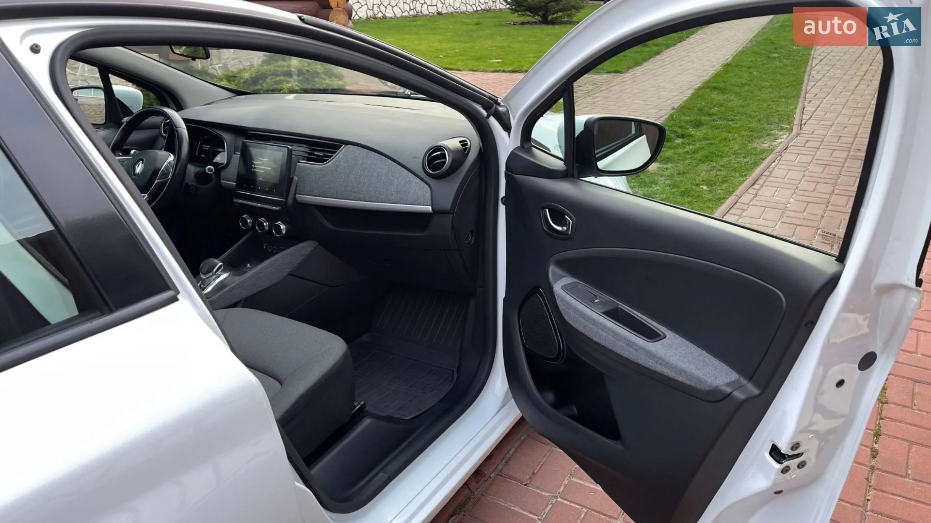 2020 Renault ZOE - мініатюра 24
