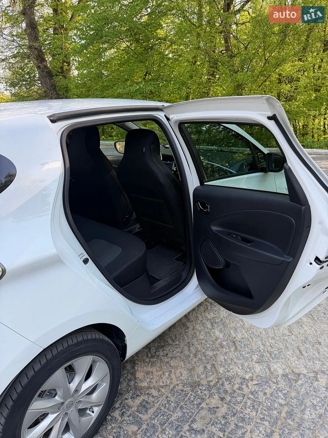 2017 Renault ZOE - мініатюра 30