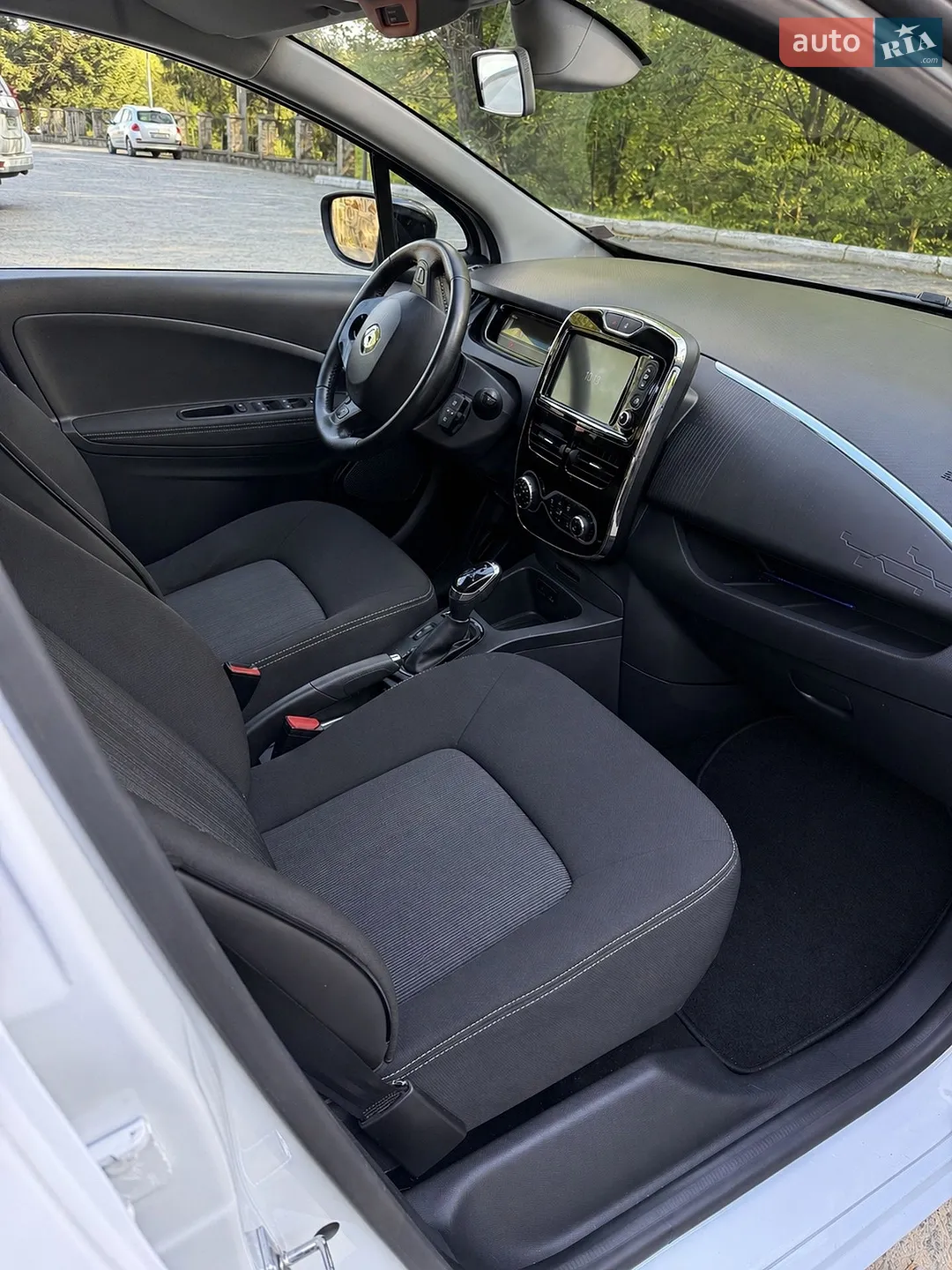 2017 Renault ZOE - мініатюра 35