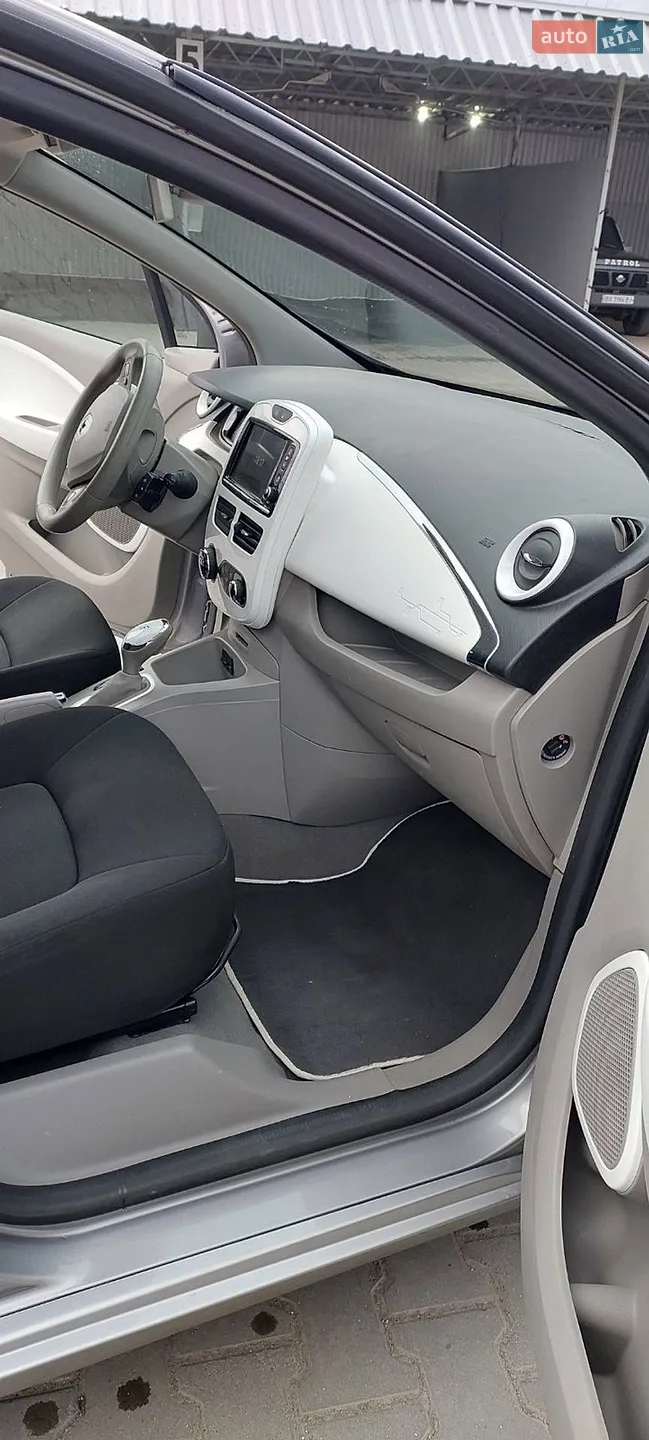 2016 Renault ZOE - мініатюра 22