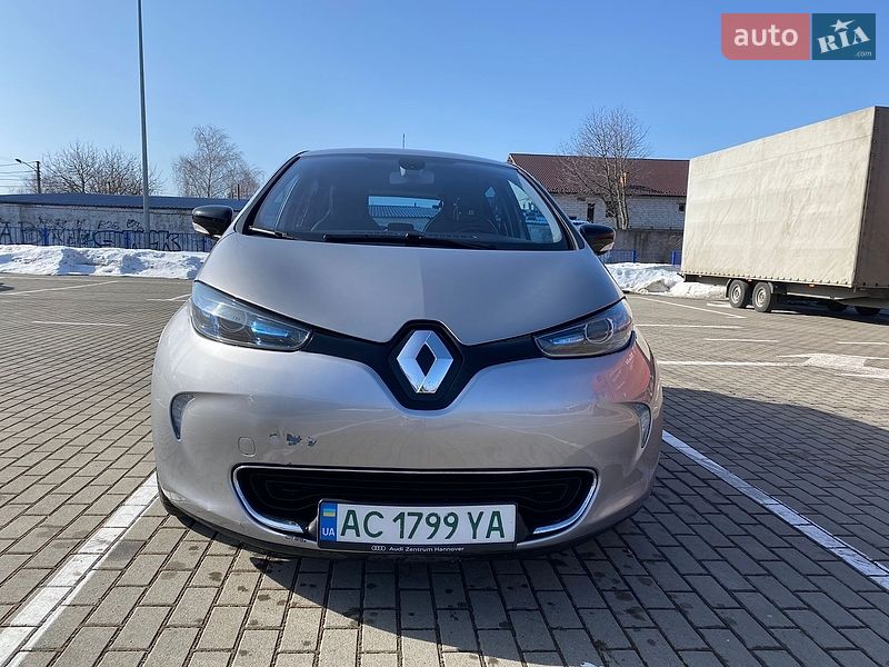 Хэтчбек Renault Zoe 2014 в Нововолынске