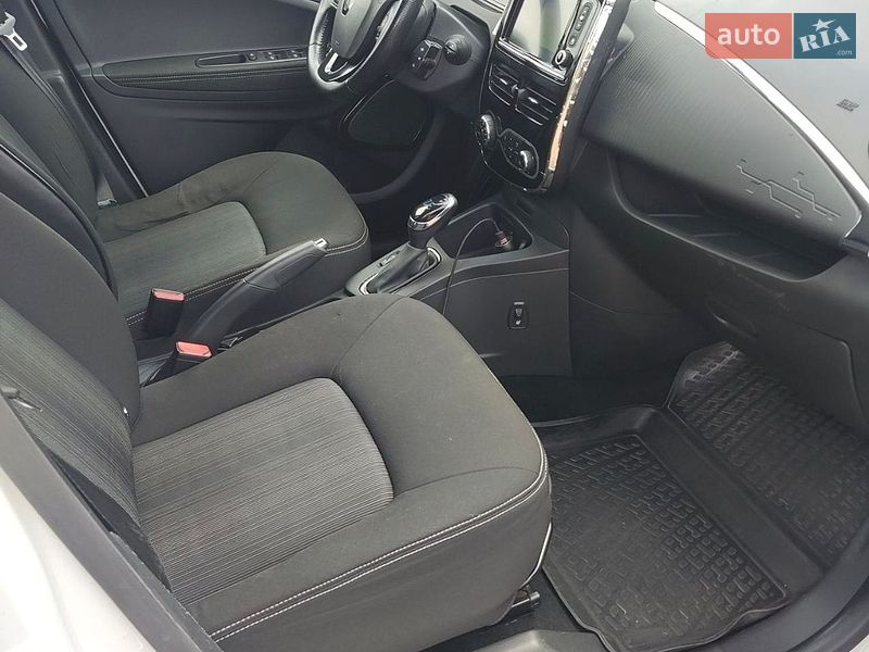 Хэтчбек Renault Zoe 2017 в Кривом Роге
