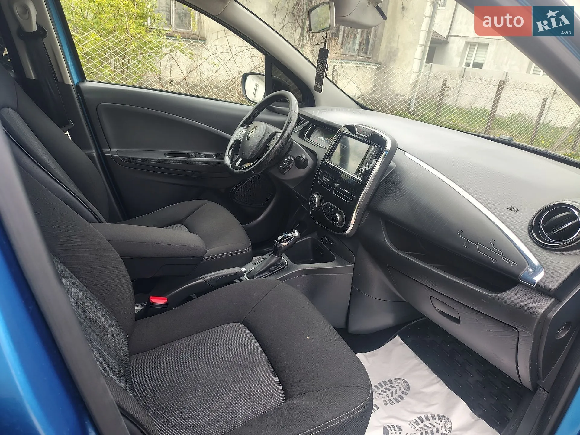 2017 Renault ZOE - мініатюра 11
