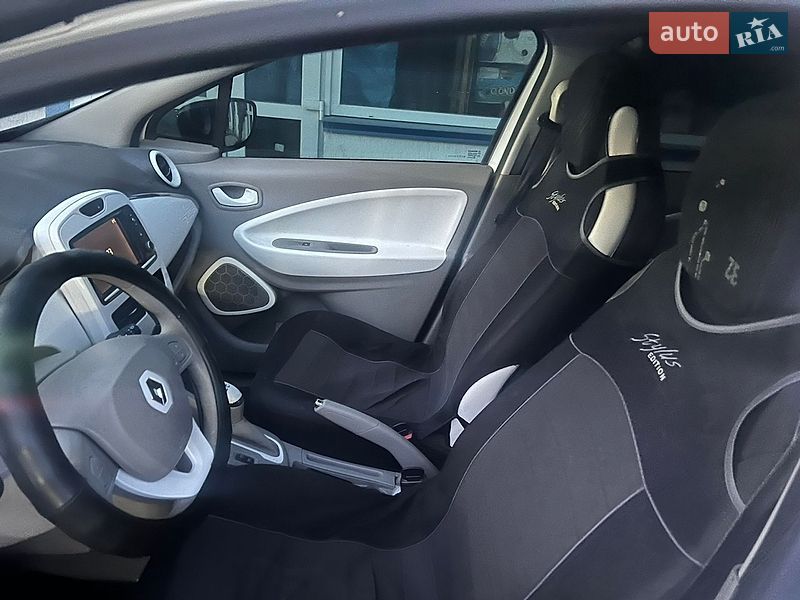 Хэтчбек Renault Zoe 2016 в Кременце