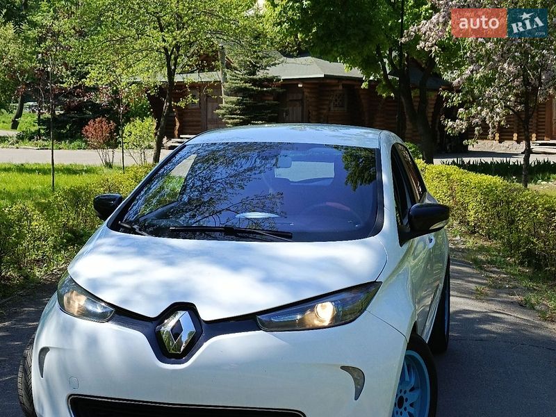 Renault Zoe 2015