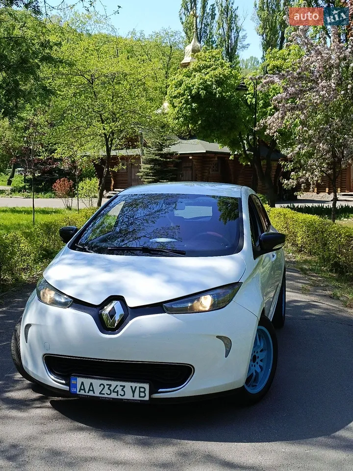 2014 Renault ZOE - мініатюра 10