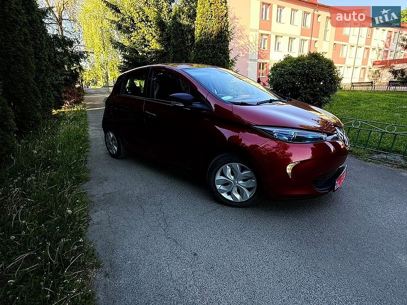 Хэтчбек Renault Zoe 2017 в Луцке