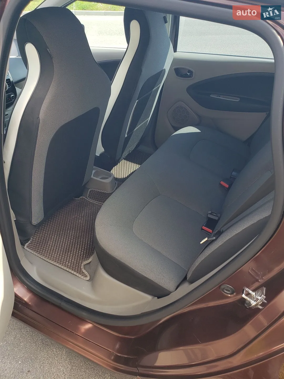 2014 Renault ZOE - мініатюра 11