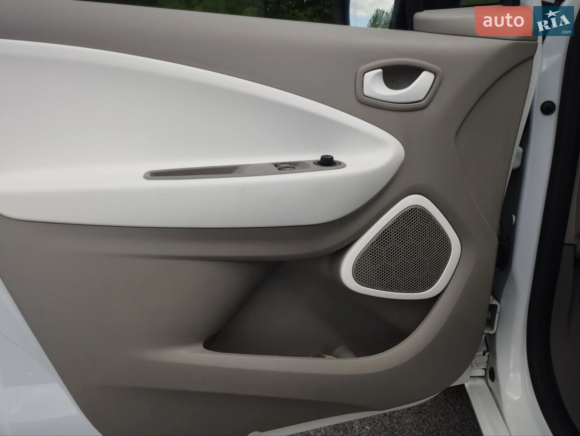 2019 Renault ZOE - мініатюра 16