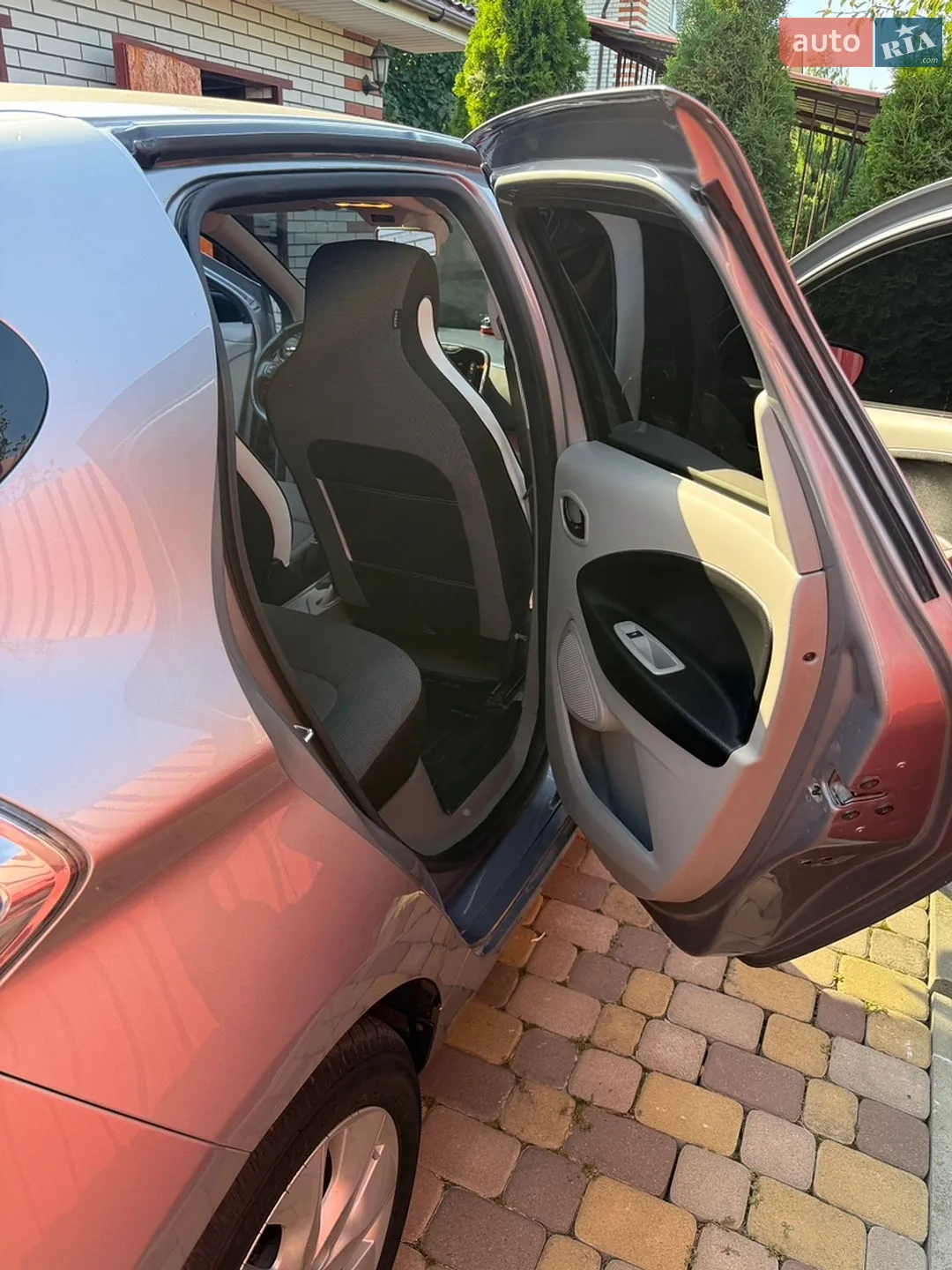 2016 Renault ZOE - мініатюра 23