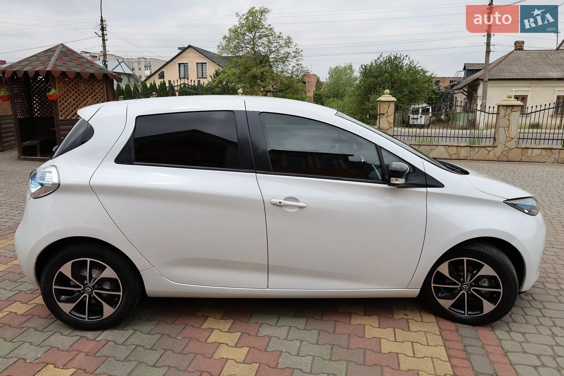 2017 Renault ZOE - мініатюра 16