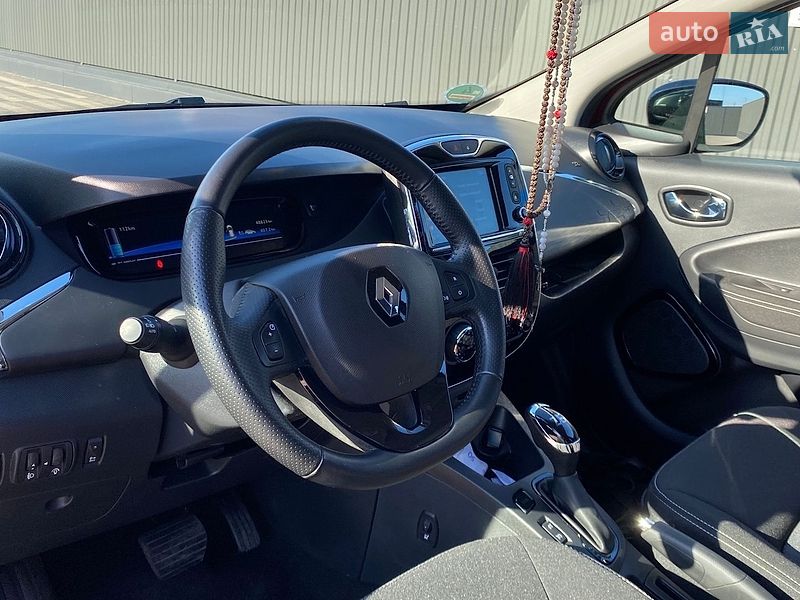 Хэтчбек Renault Zoe 2018 в Львове