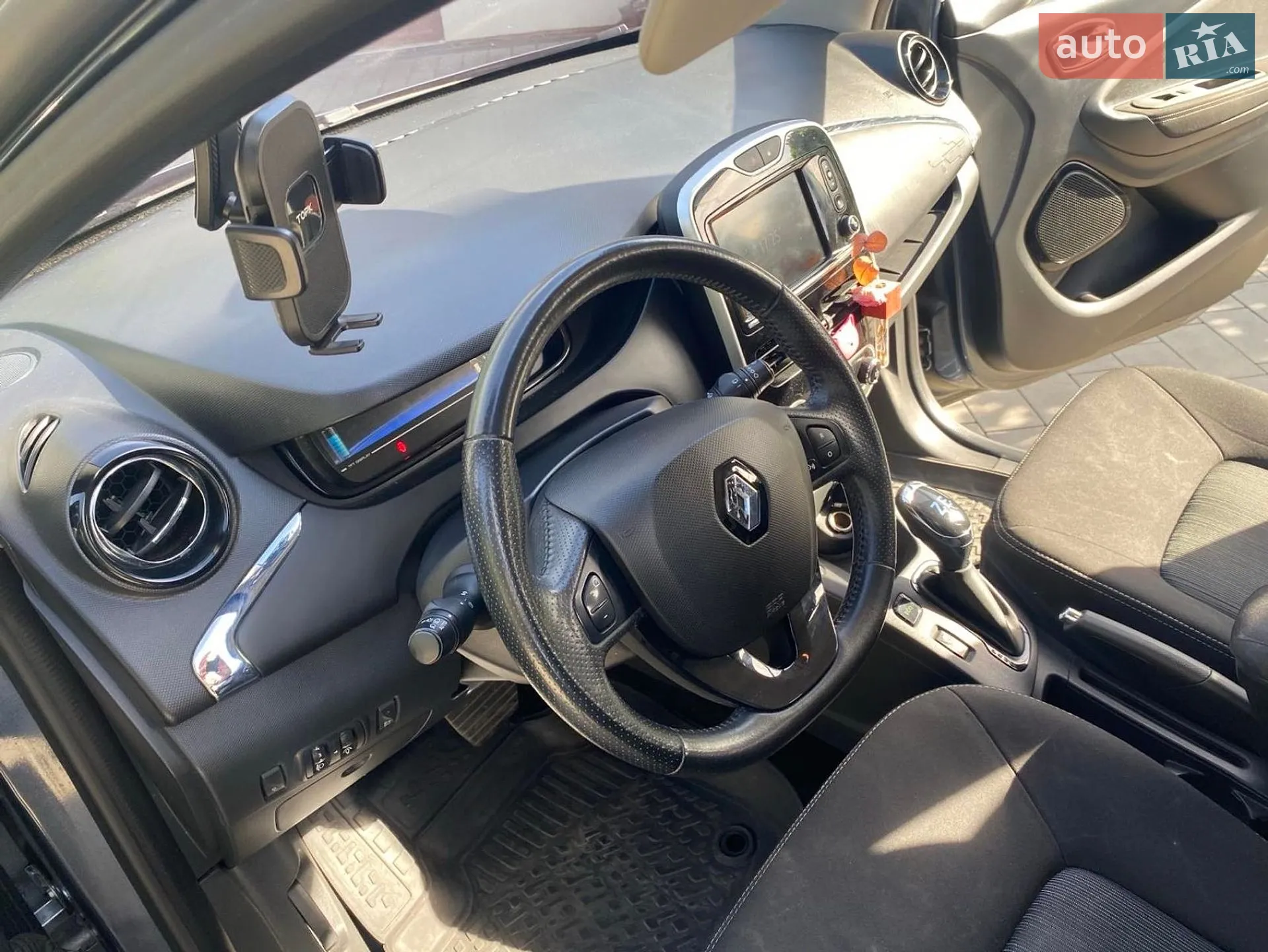 2017 Renault ZOE - мініатюра 20