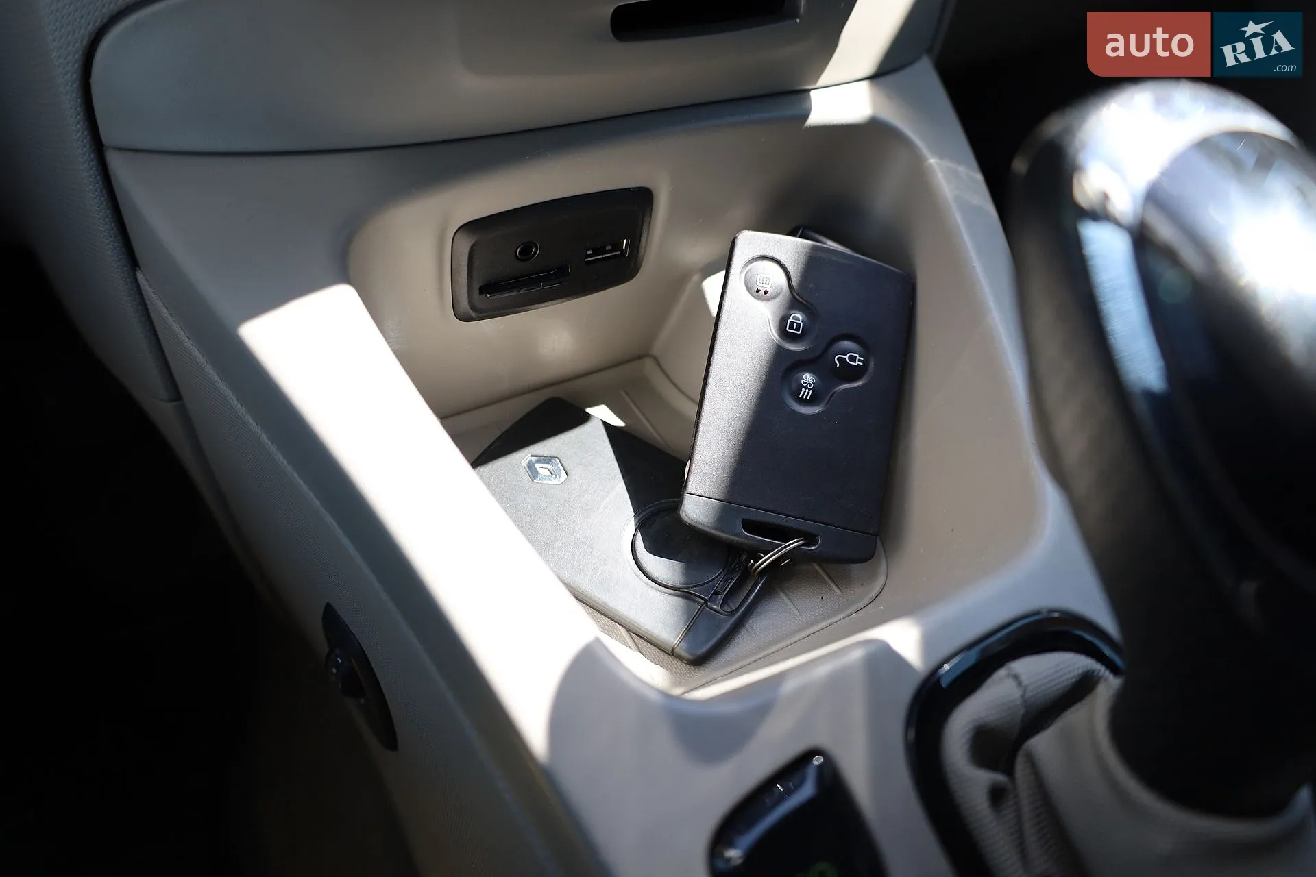 2015 Renault ZOE - мініатюра 36