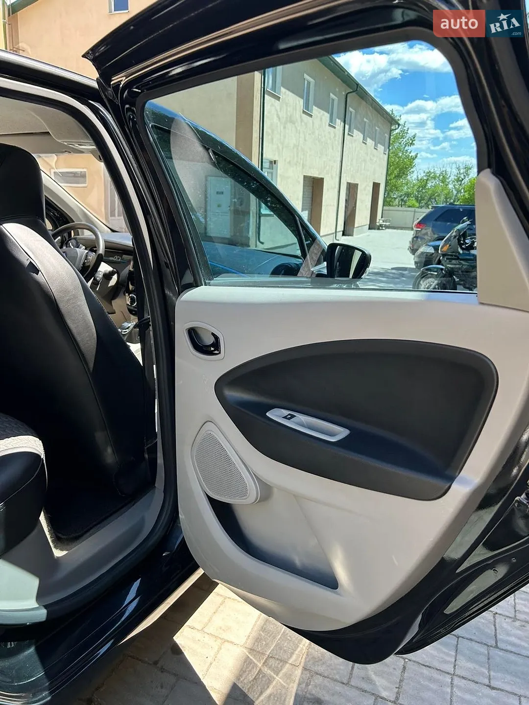2013 Renault ZOE - мініатюра 18