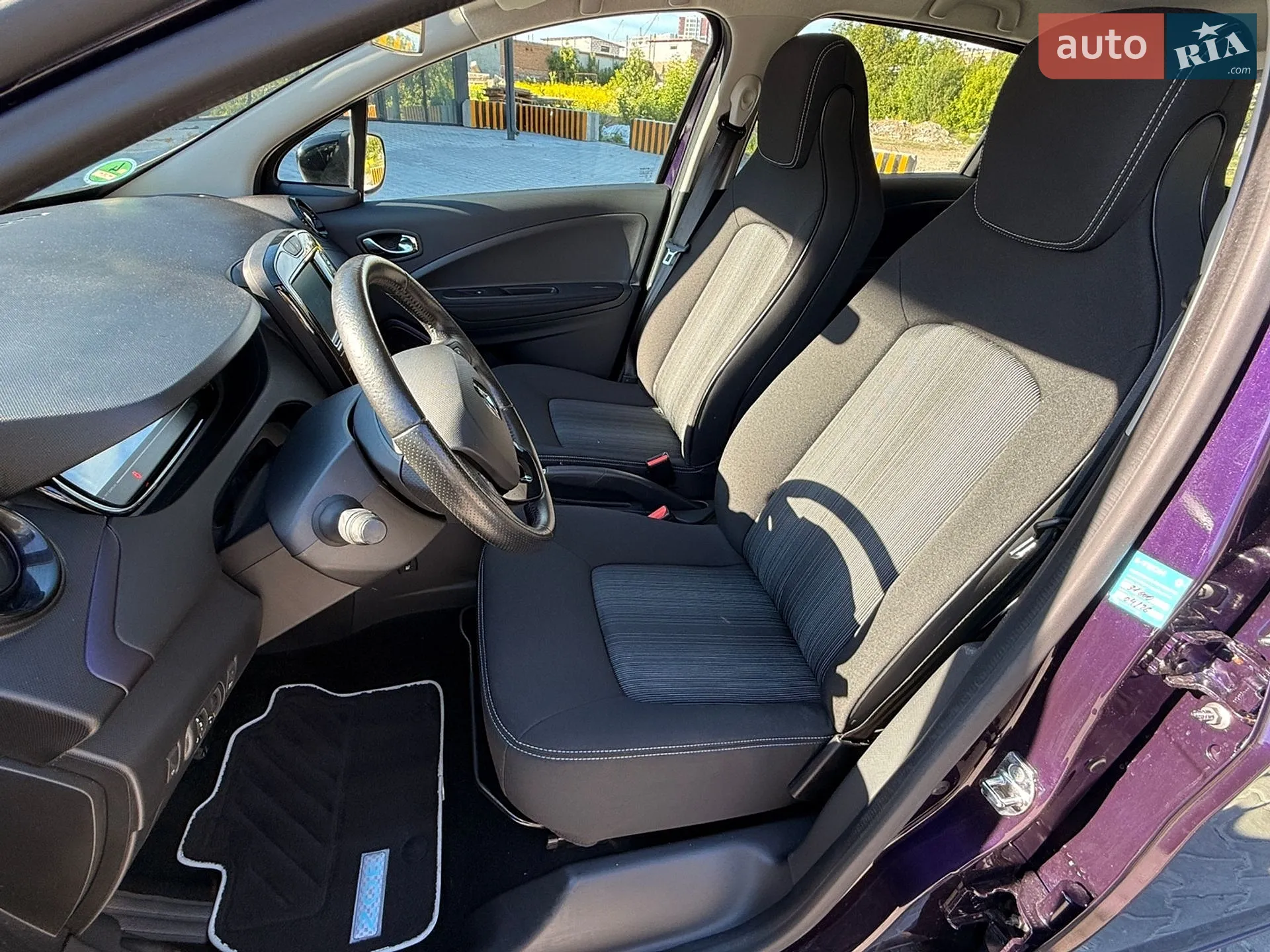2018 Renault ZOE - мініатюра 24