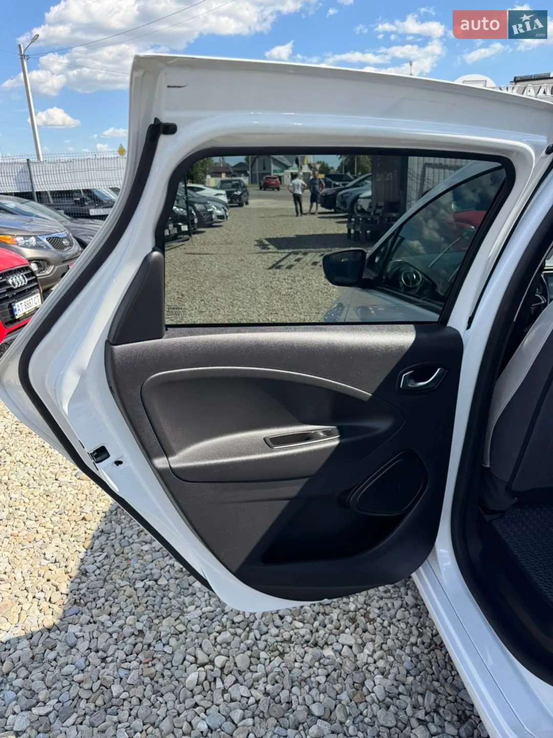 2020 Renault ZOE - мініатюра 22