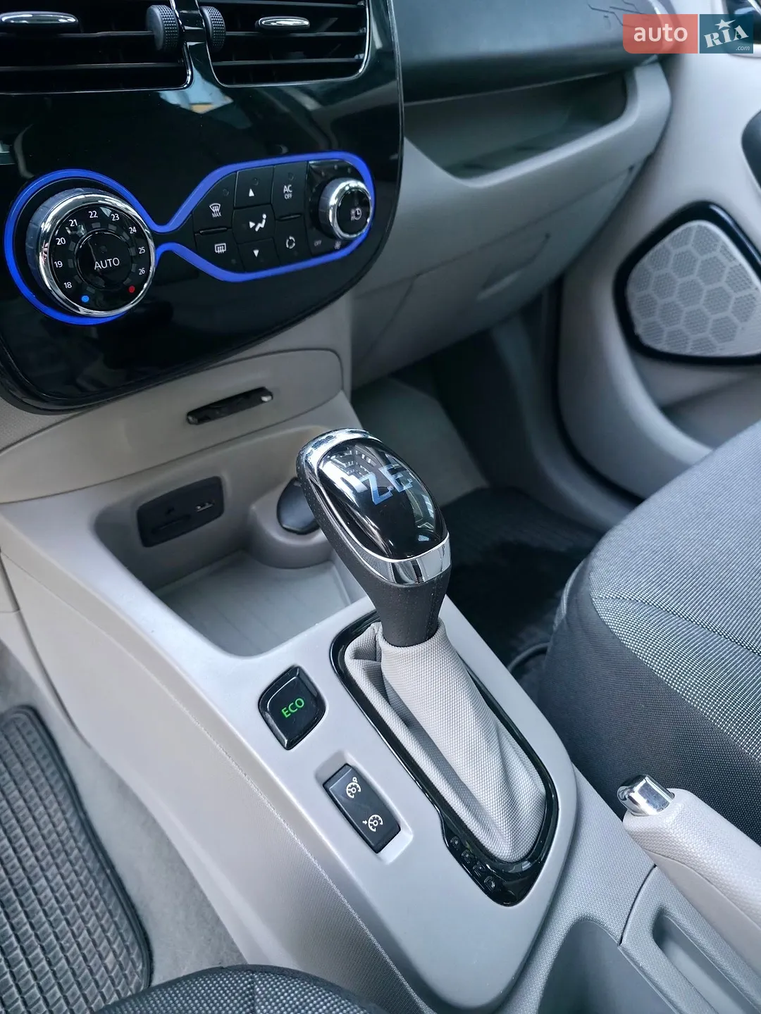 2014 Renault ZOE - мініатюра 26