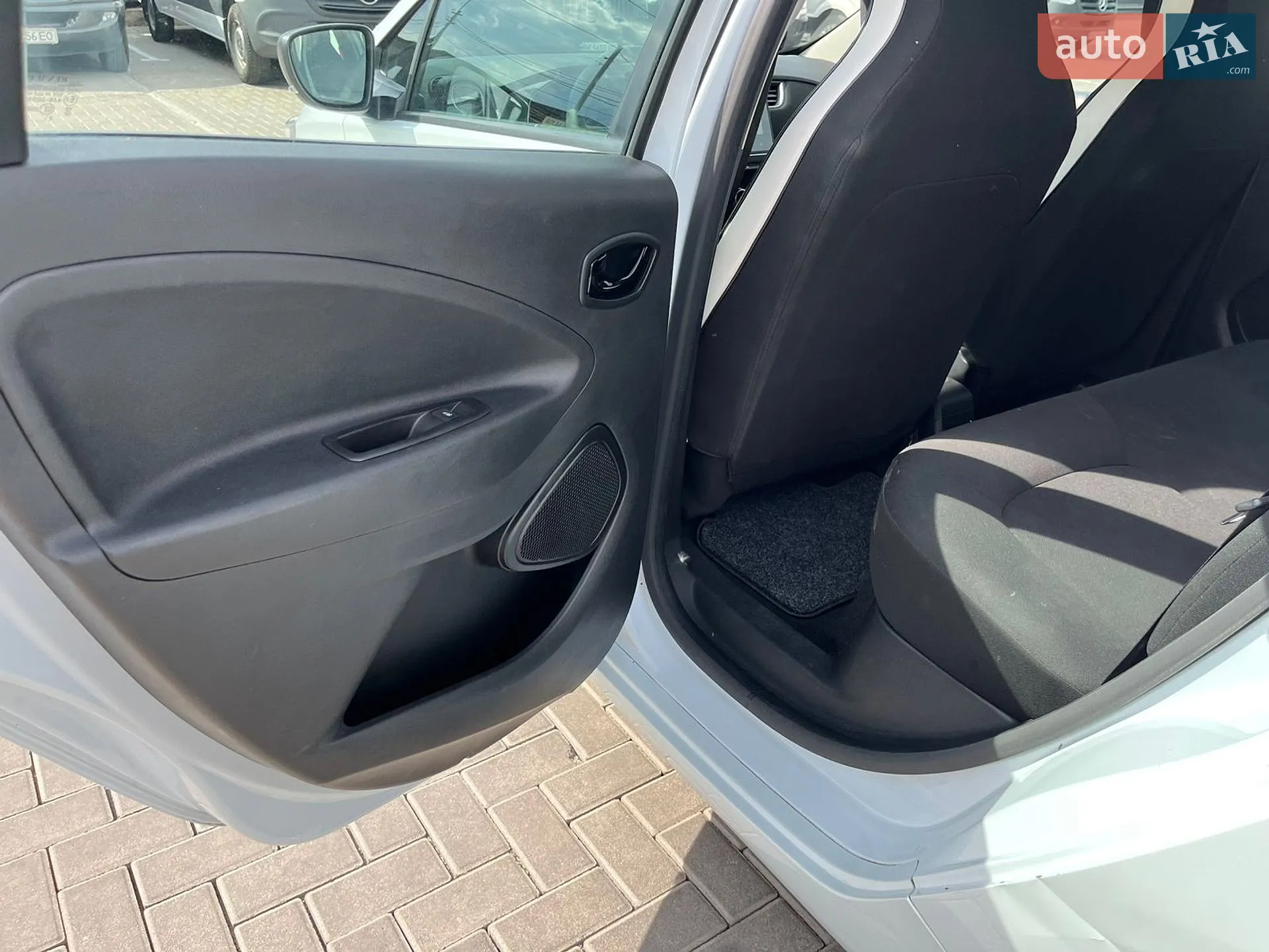 2021 Renault ZOE - мініатюра 19