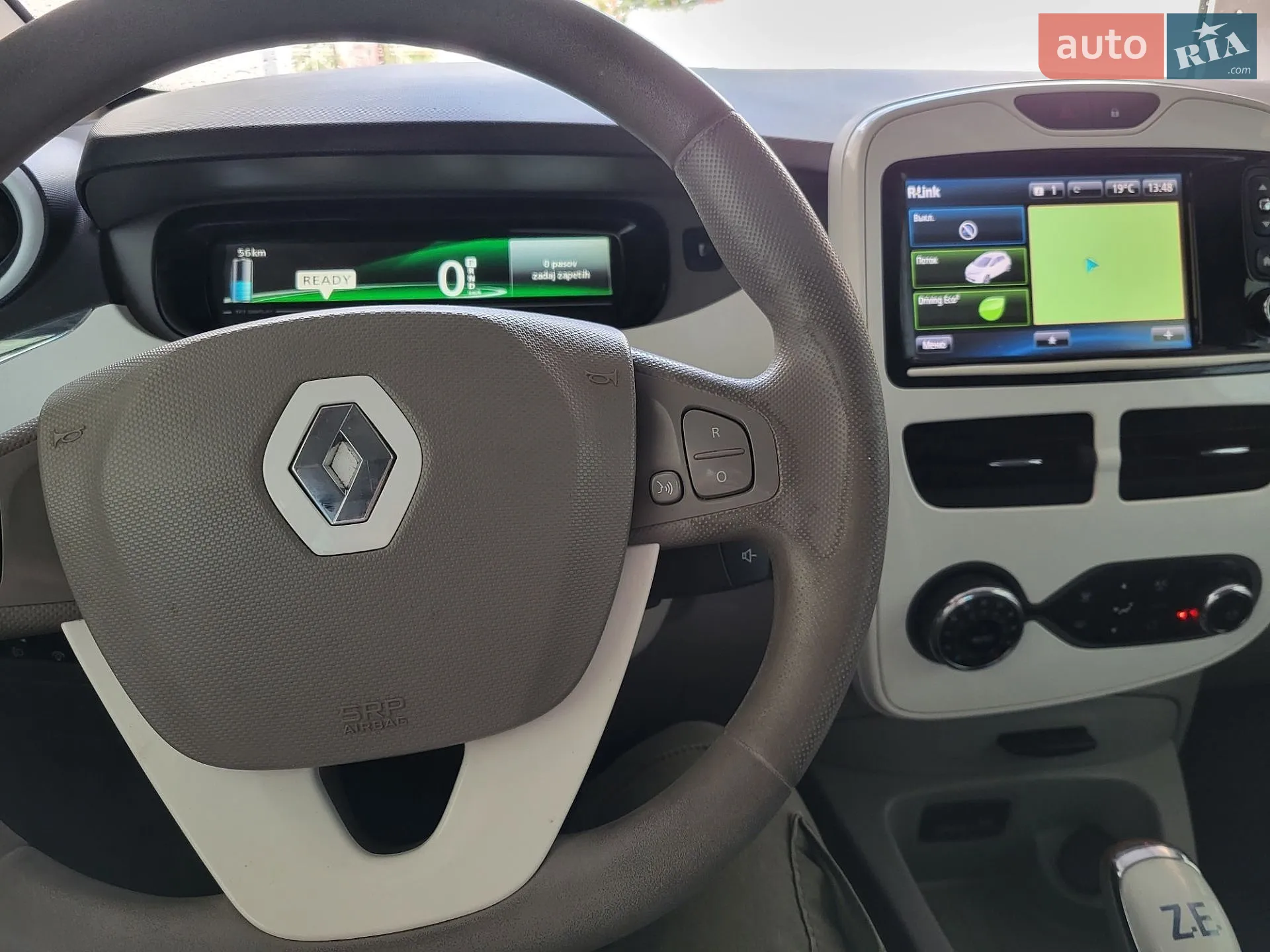 2015 Renault ZOE - мініатюра 12