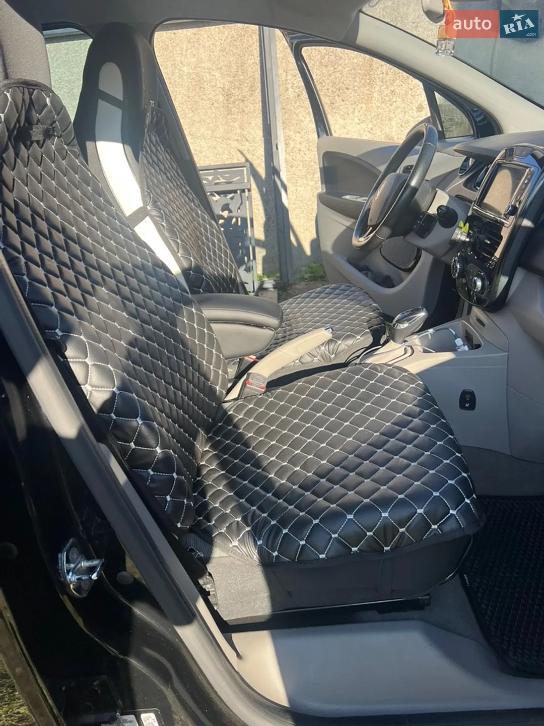 2015 Renault ZOE - мініатюра 8