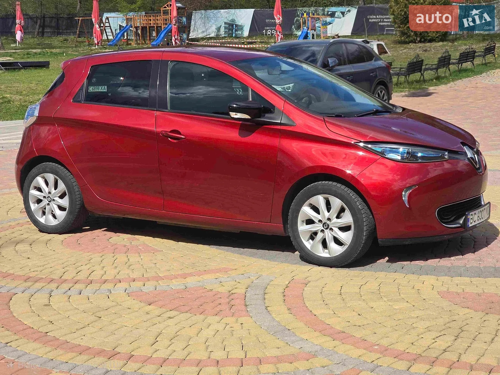 2019 Renault ZOE - мініатюра 8