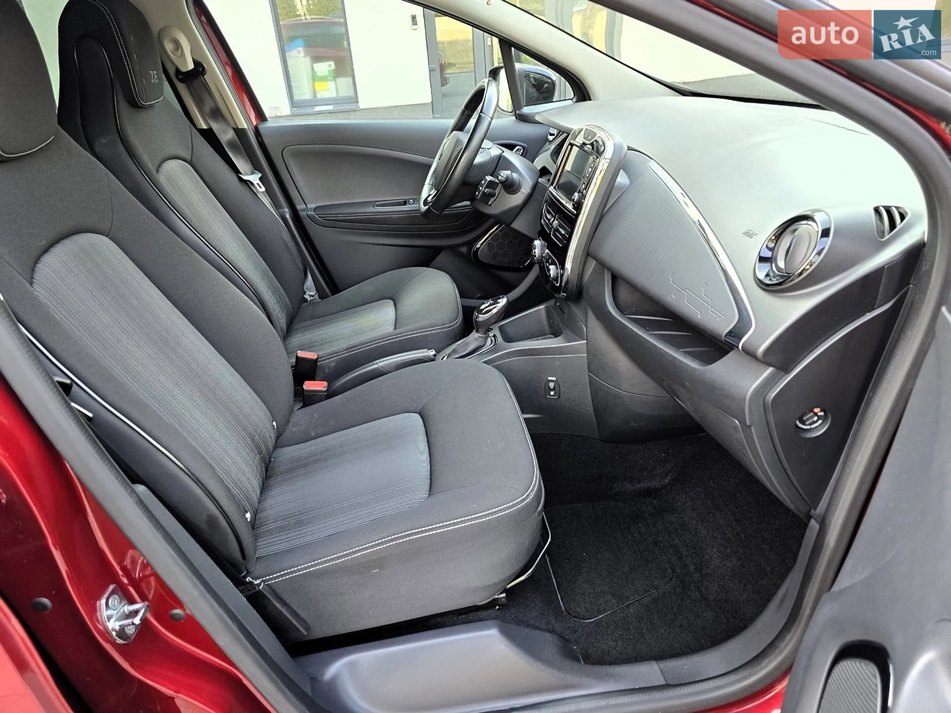 2019 Renault ZOE - мініатюра 14