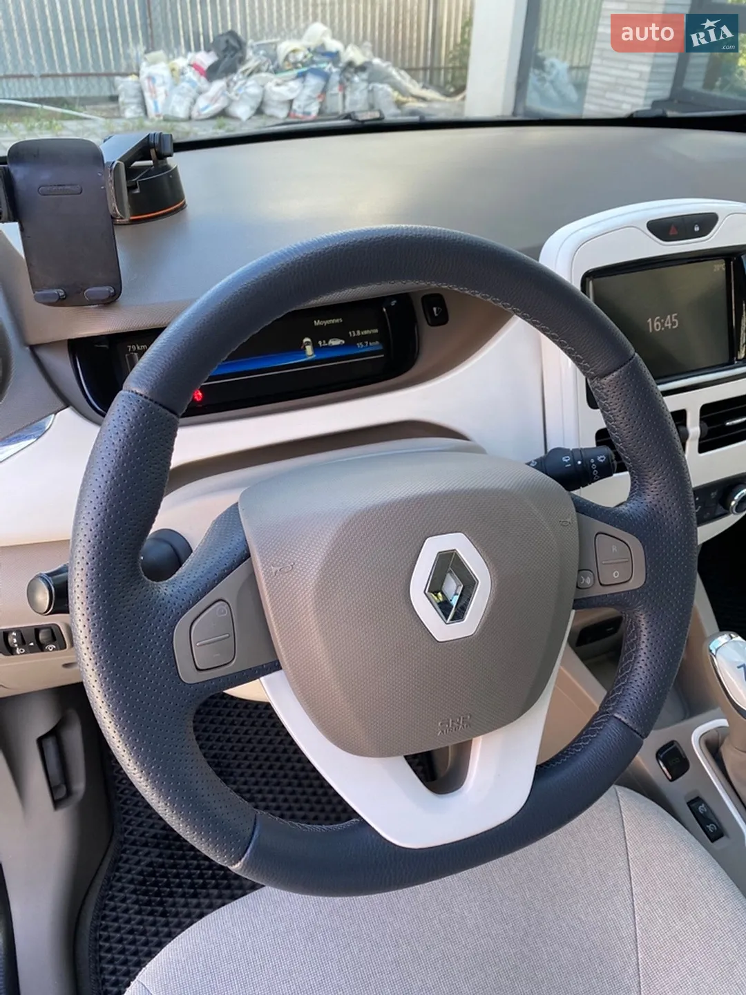 2017 Renault ZOE - мініатюра 26