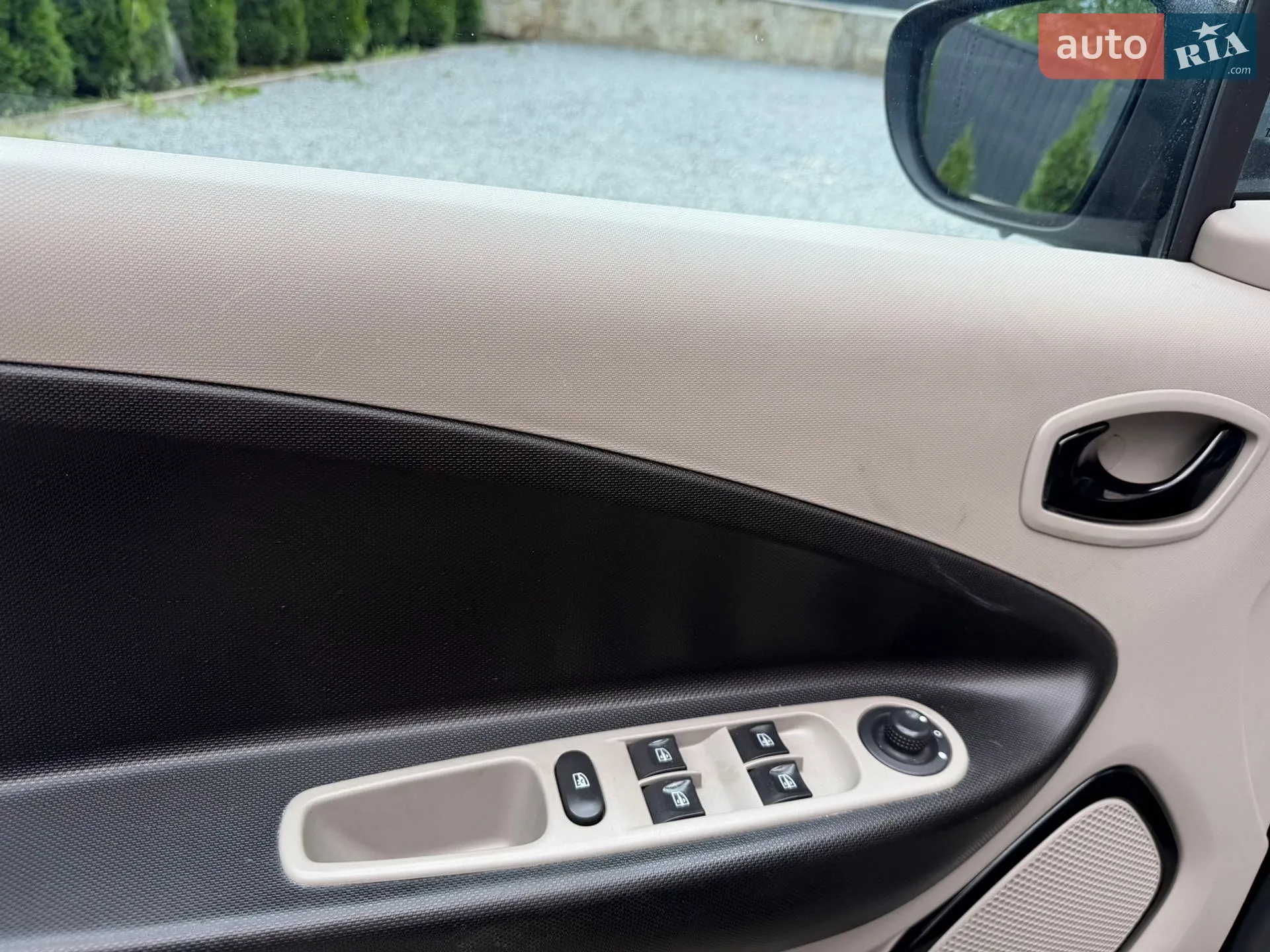 2016 Renault ZOE - мініатюра 8
