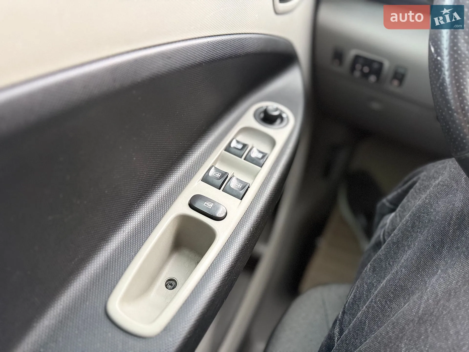 2015 Renault ZOE - мініатюра 19