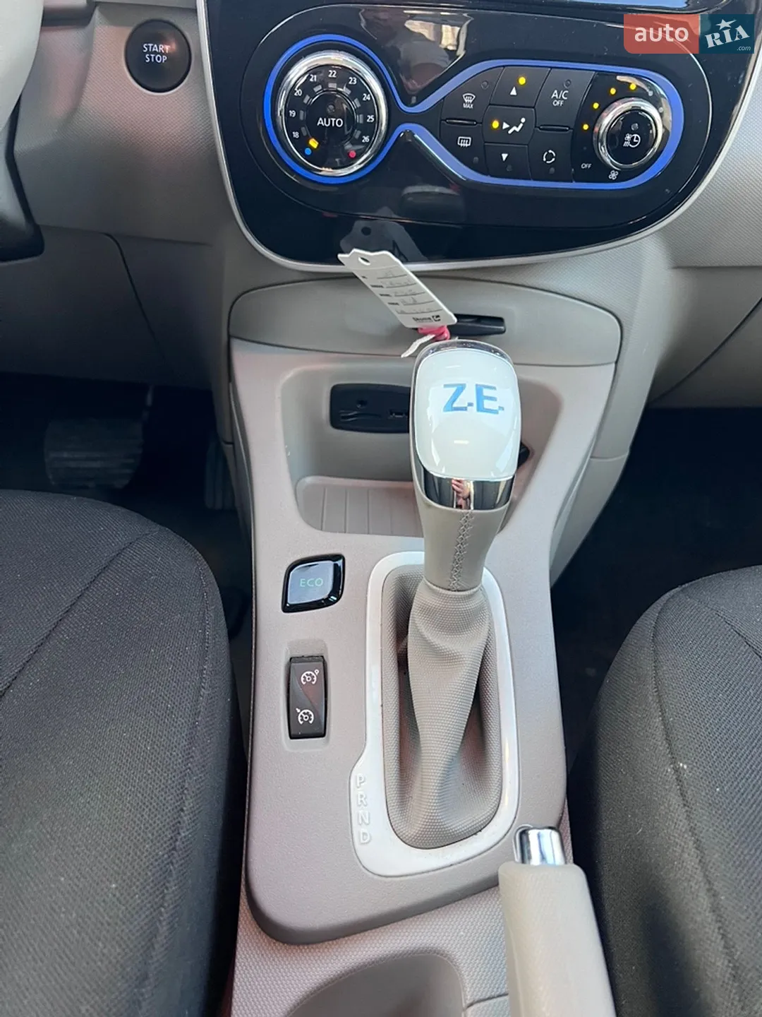 2017 Renault ZOE - мініатюра 28
