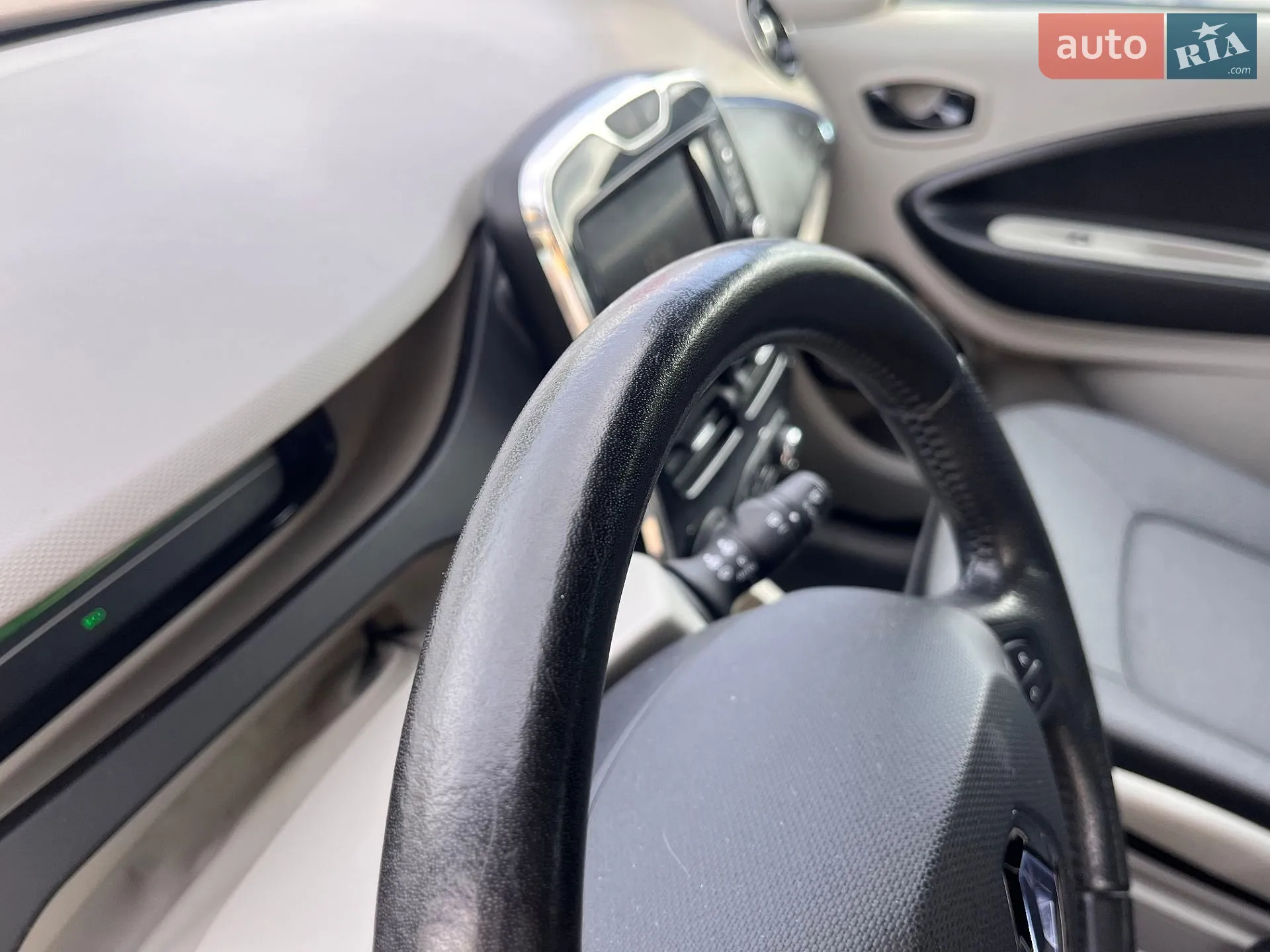 2014 Renault ZOE - мініатюра 21
