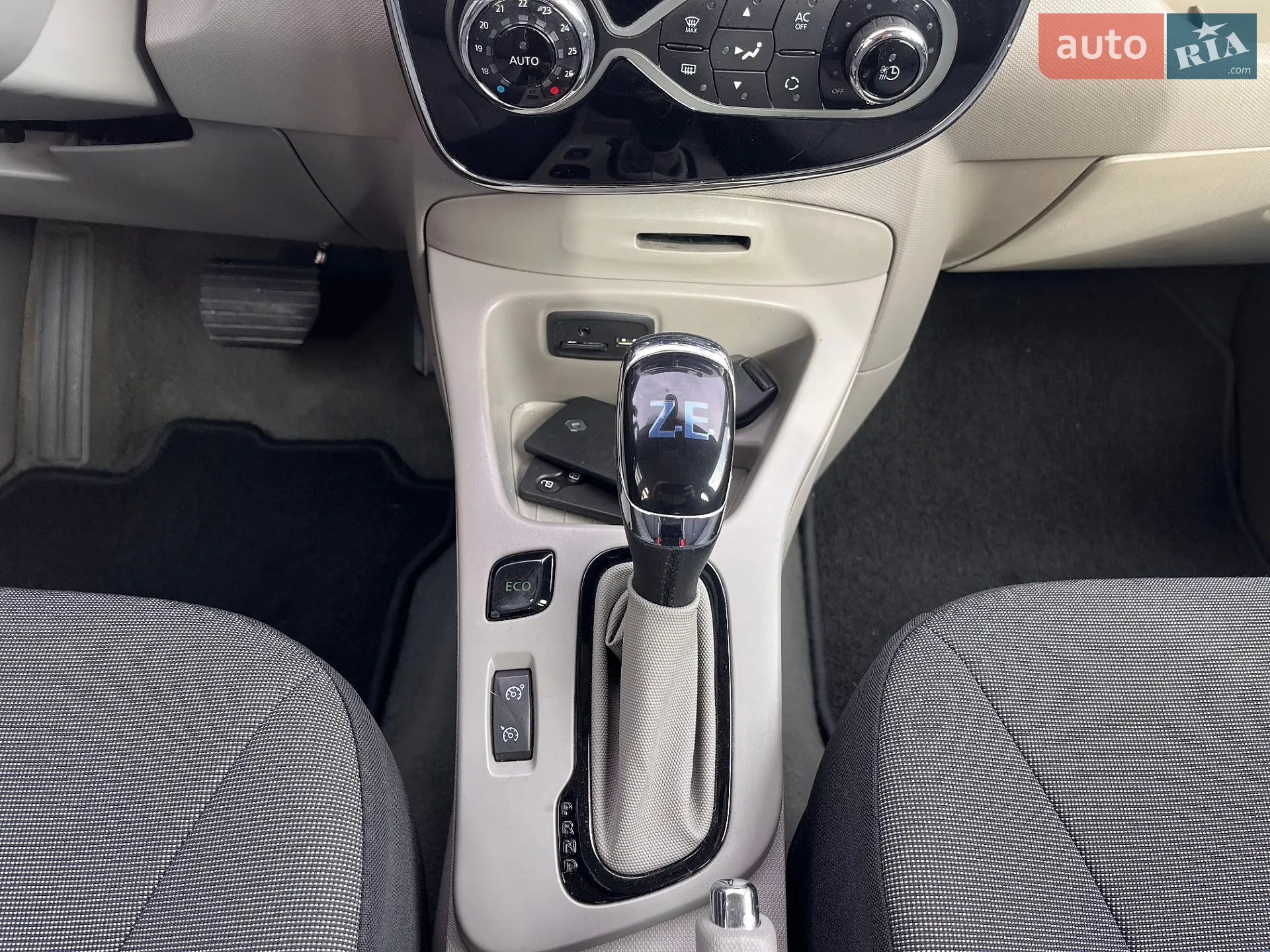 2014 Renault ZOE - мініатюра 32