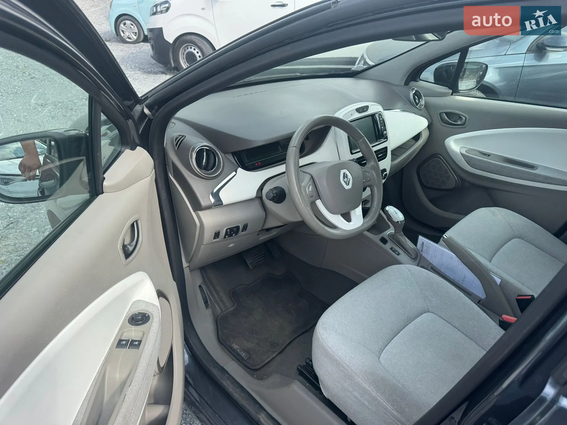 2017 Renault ZOE - мініатюра 10