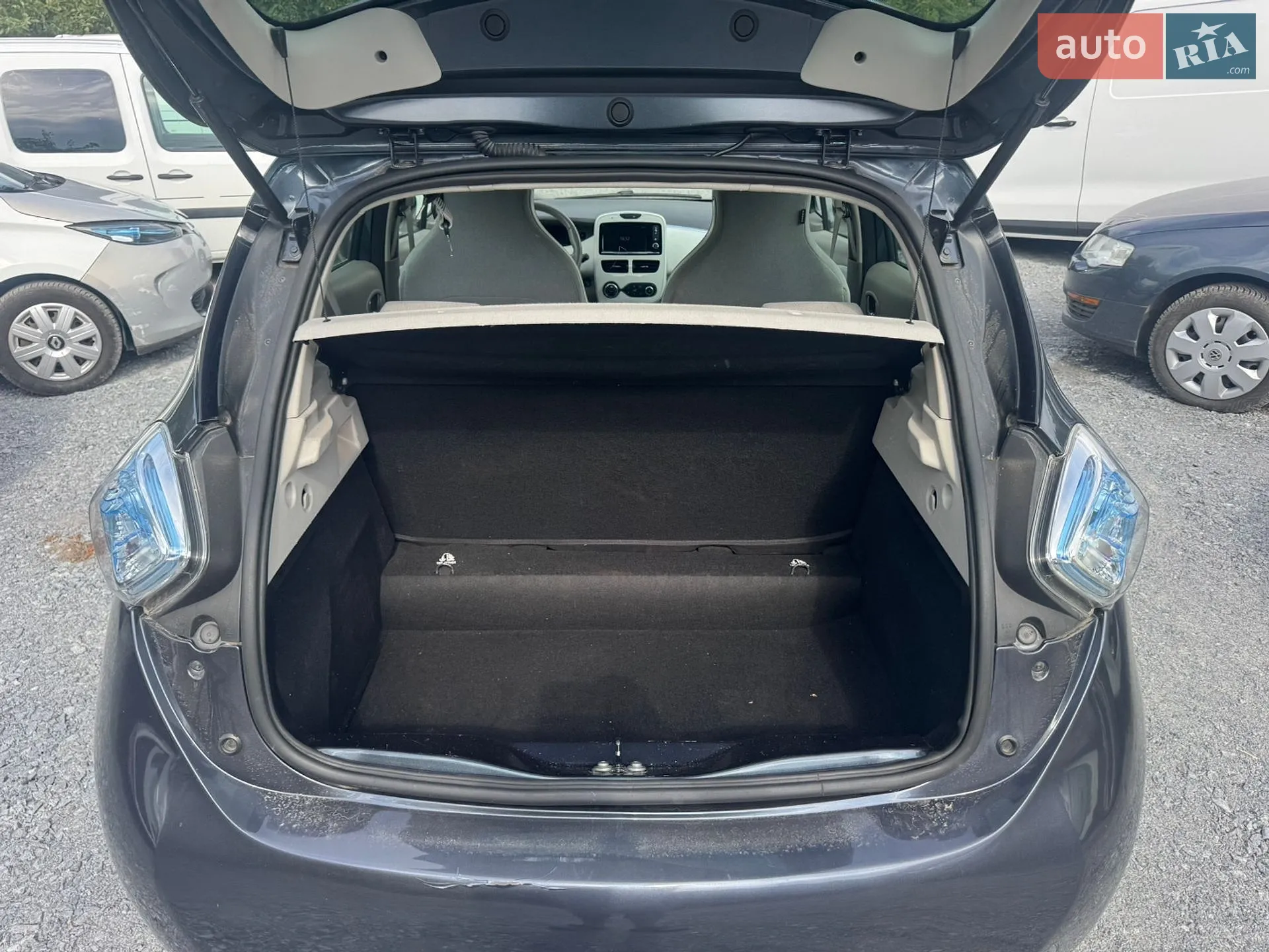 2017 Renault ZOE - мініатюра 11
