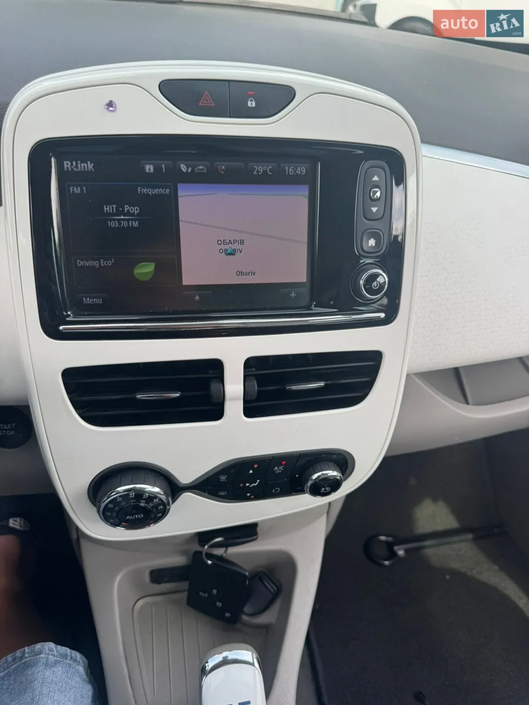 2017 Renault ZOE - мініатюра 14