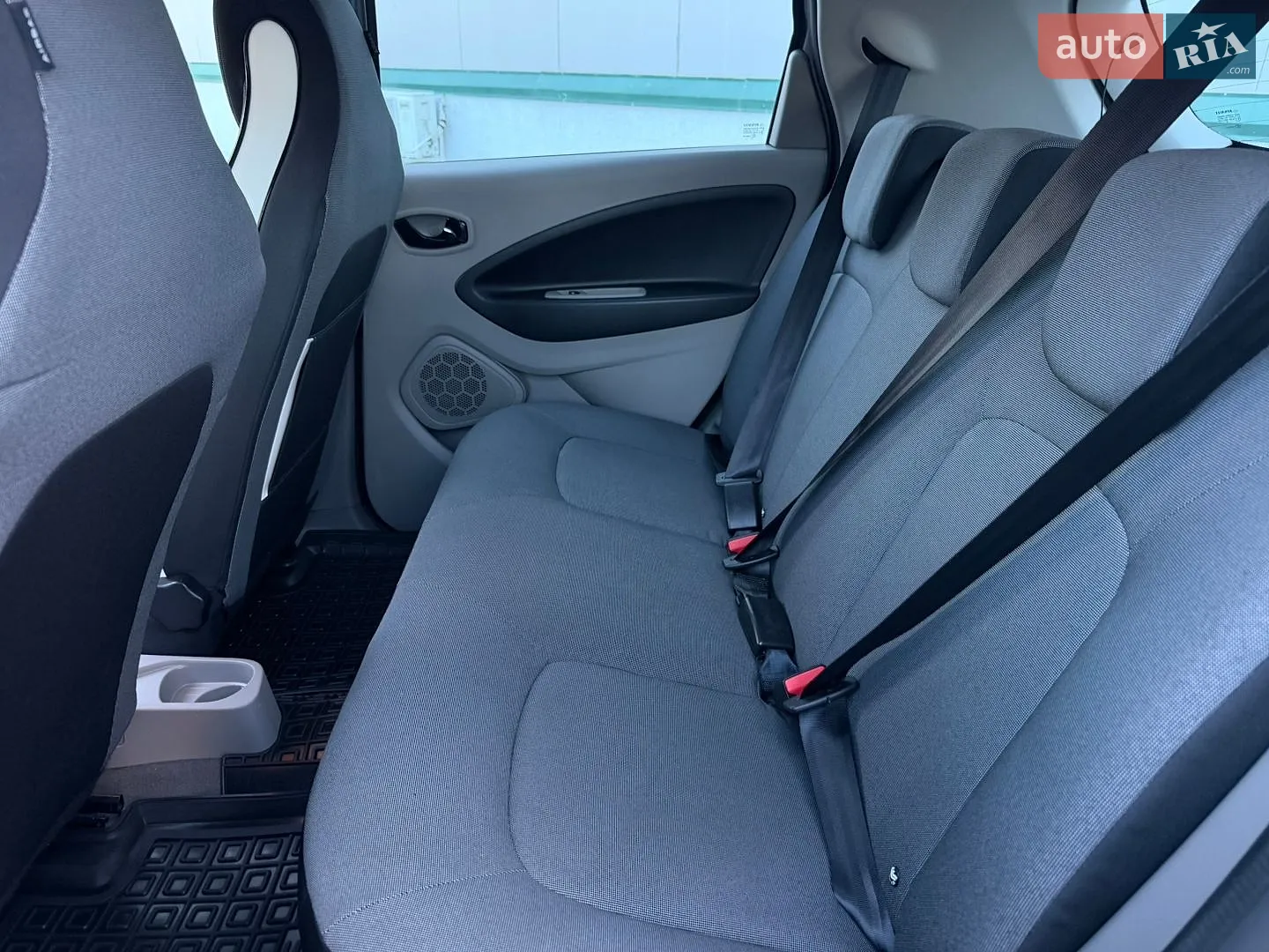 2015 Renault ZOE - мініатюра 17