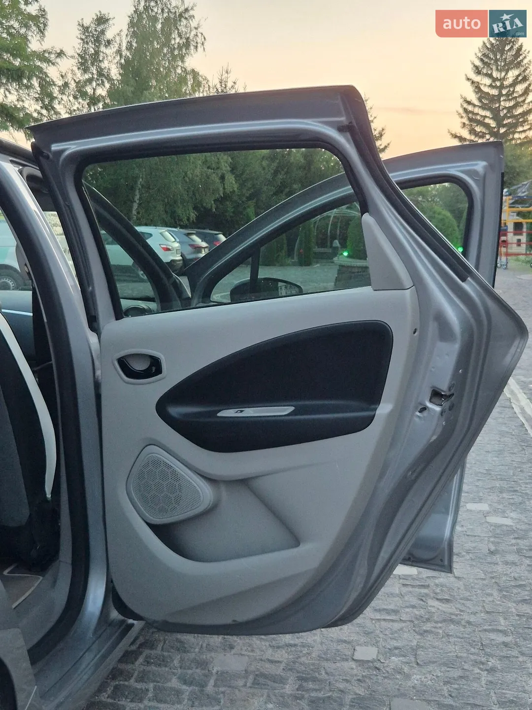 2015 Renault ZOE - мініатюра 27