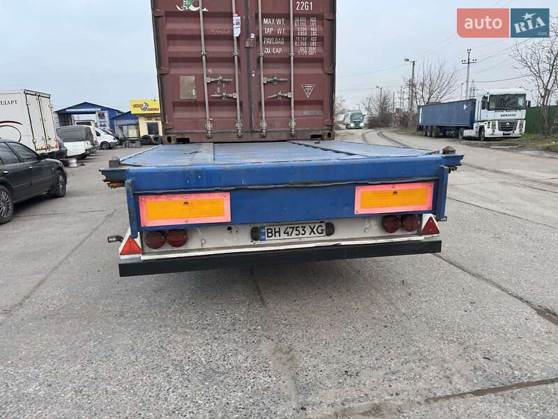 Контейнеровоз Renders BPW eco 2001 в Одессе