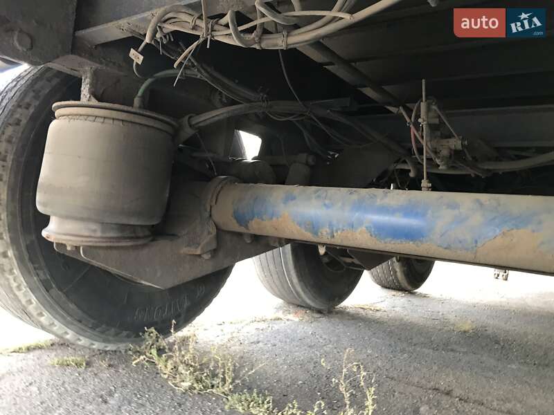 Контейнеровоз напівпричіп Renders N4TS31 2001 в Новій Одесі