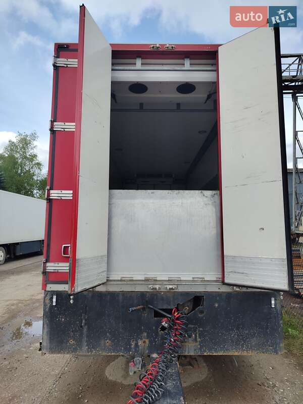 Рефрижератор Renders RMAC 2009 в Львове