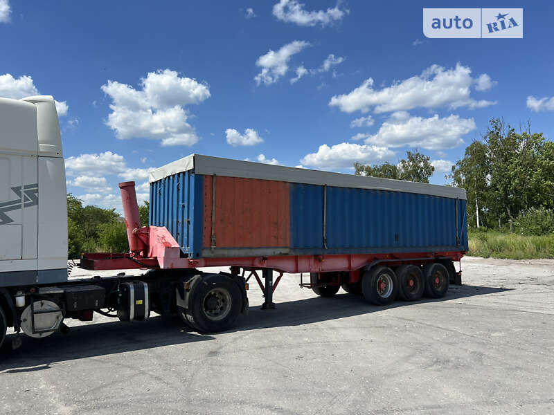 Самосвал полуприцеп Renders SAF 1998 в Кременце