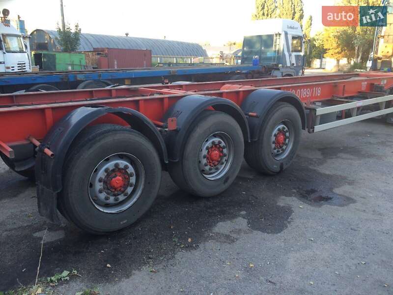 Контейнеровоз полуприцеп Renders SAF 1999 в Одессе