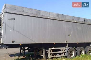 Зерновоз - полуприцеп Renders SKM 2000 в Млинове
