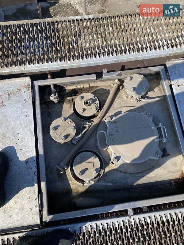 Цистерна полуприцеп Rinnen S-NA 1997 в Одессе