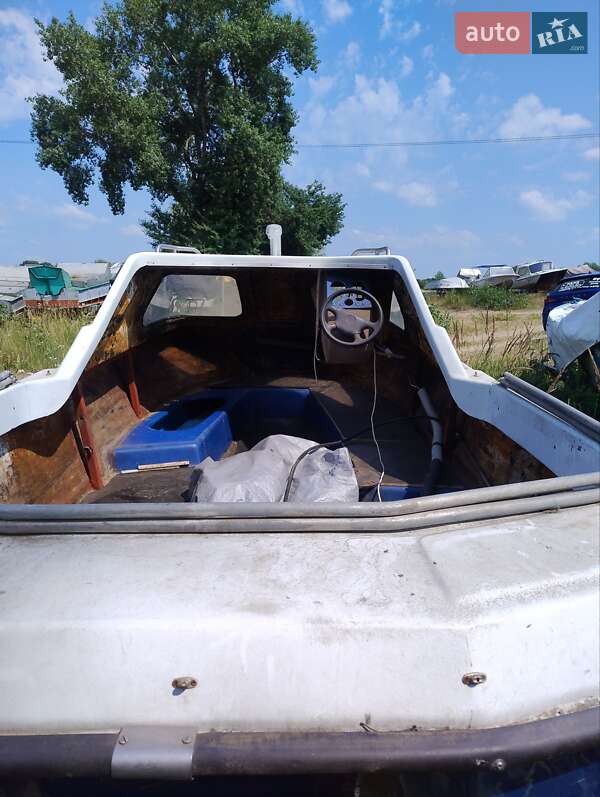 Катер Ритм М 1994 в Києві фото 11 Катер Ритм М 1994 в Києві