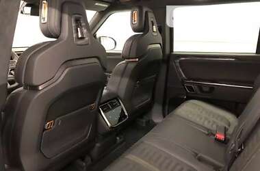 Седан Rivian R1S 2024 в 